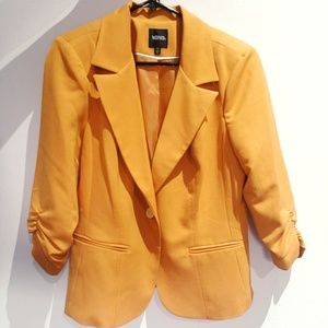 XOXO 3/4 sleeve blazer